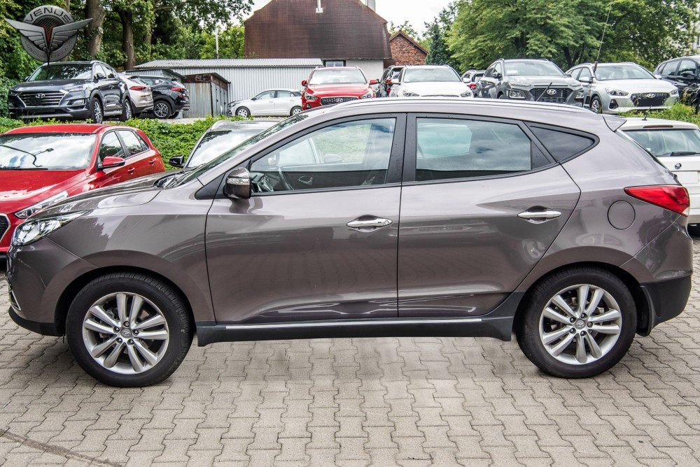 пороги (підніжки бічні) Hyundai ix35