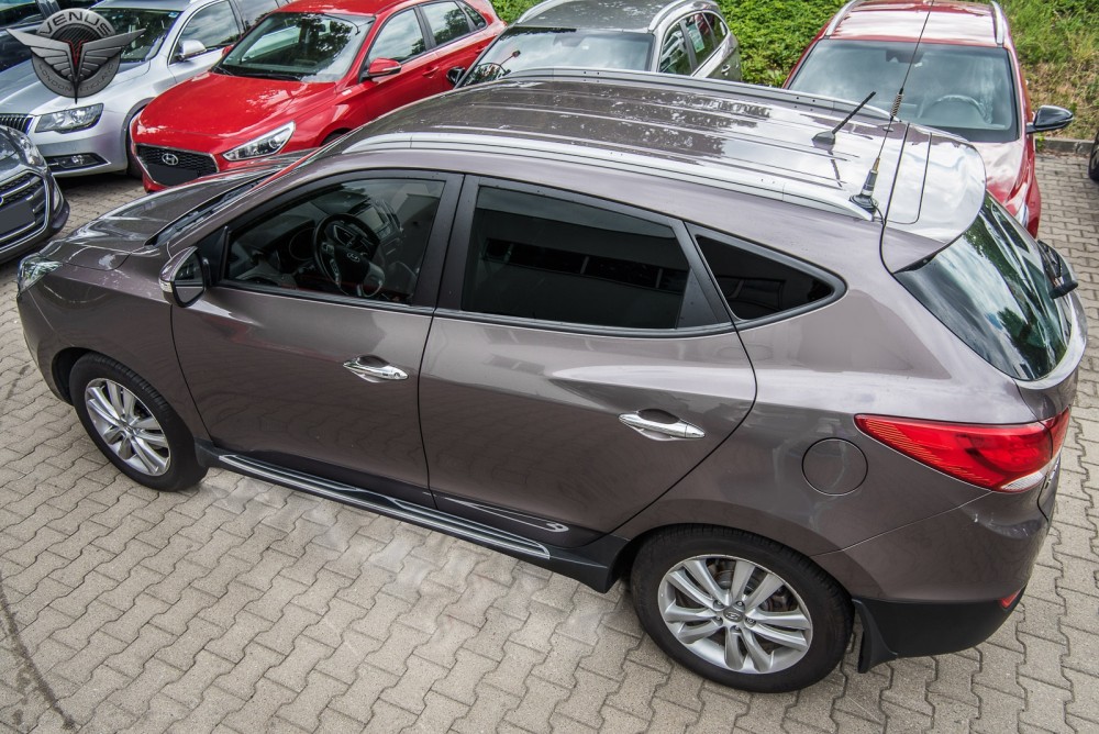 пороги (підніжки бічні) Hyundai ix35