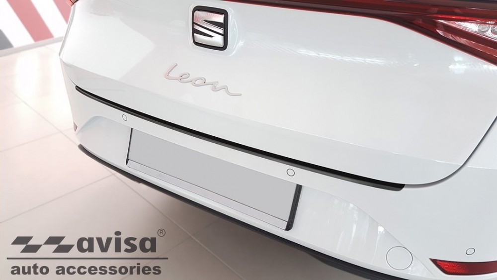 Захисна накладка заднього бампера Seat Leon 4 Sportstourer чорна