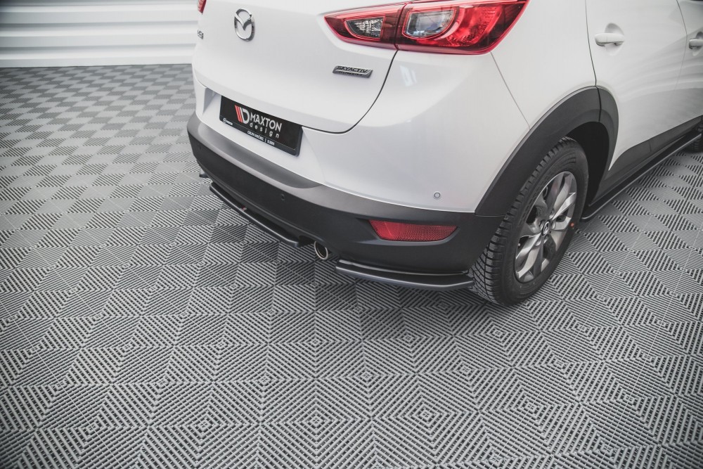 Бічні накладки заднього бампера Mazda CX-3