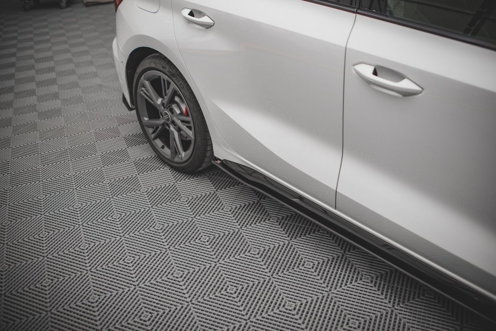 Накладки (лістви) під пороги Street pro Audi S3/A3 S-line 8Y