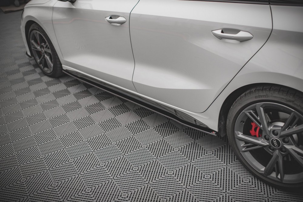 Накладки (лістви) під пороги Street pro Audi S3/A3 S-line 8Y