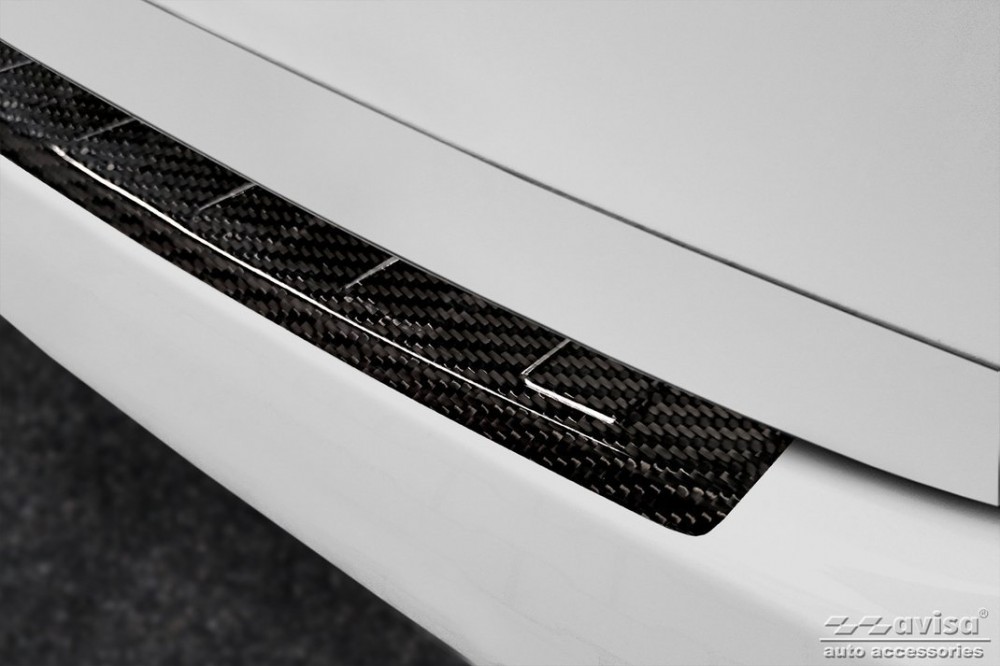 захисна накладка на задній бампер Porsche Cayenne 2, карбон