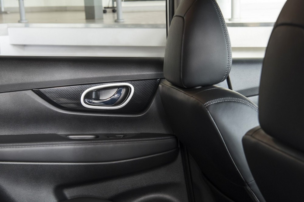 накладки внутрішніх ручок NISSAN X-TRAIL 2013-...