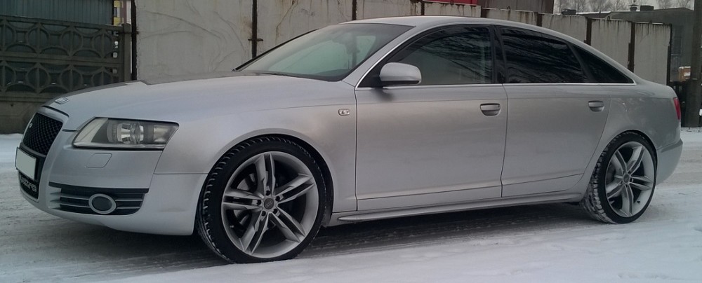 Накладки на пороги Audi A6 C6 стиль S-line