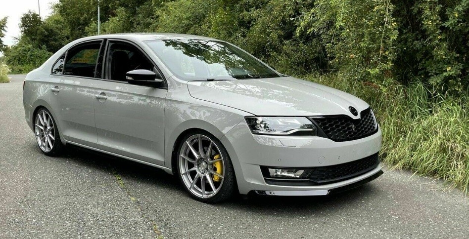 Спойлер переднього бампера Skoda Rapid