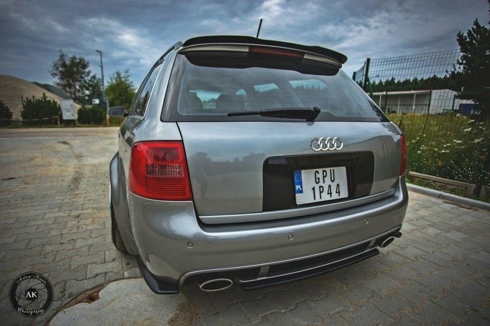 Бічні накладки заднього бампера Audi RS6 C5 універсал