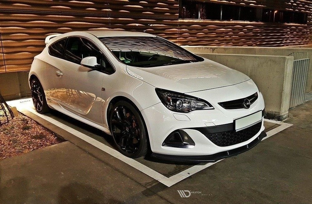Накладка переднього бампера Opel Astra J OPC/VXR