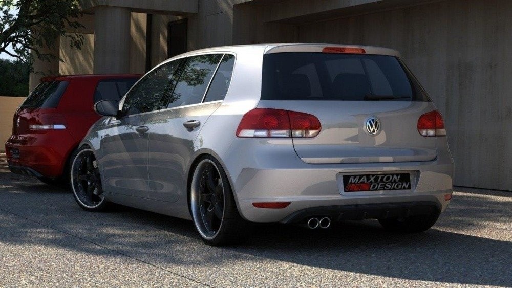 Накладка заднього бампера VW Golf 6 з 1 вирізом під вихлопну