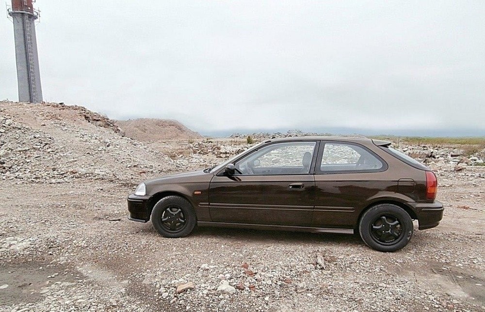 Тюнінговий дифузор під передній бампер Honda Civic MK6 EJ9