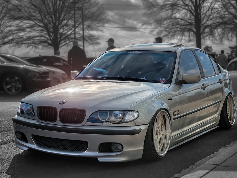 Бампер передній BMW E46 М-пакет седан/універсал