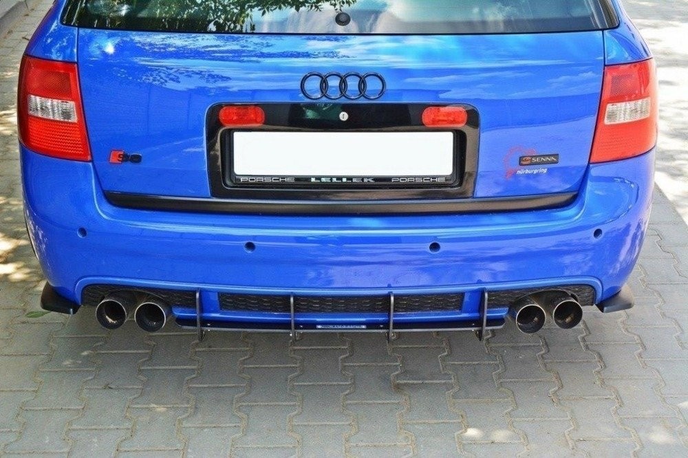 Центральний дифузор на задній бампер Audi RS6 C5