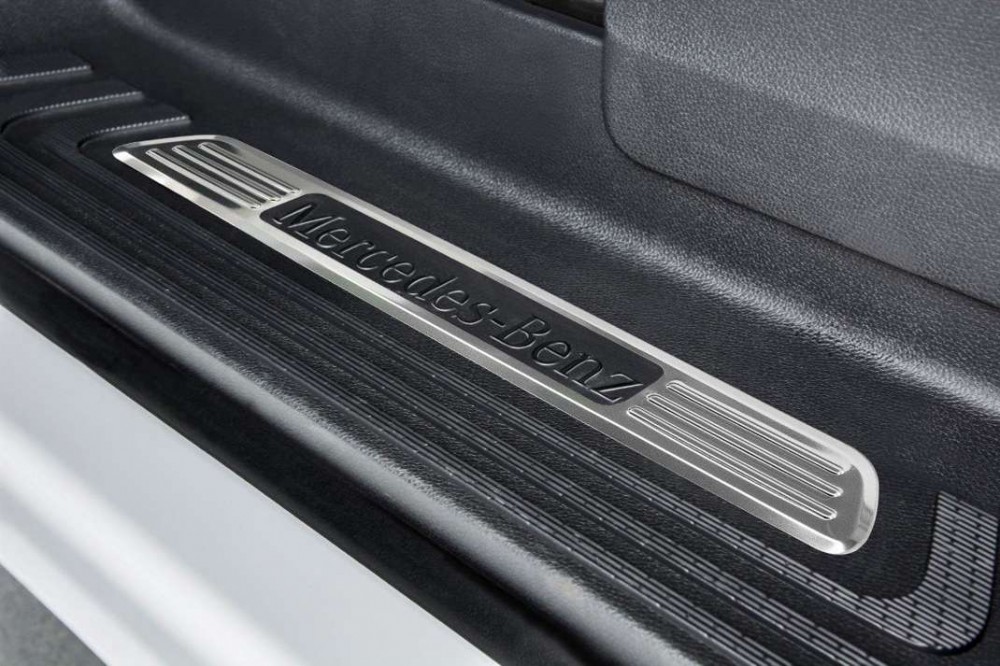 захисні накладки внутрішніх порогів Mercedes V W447