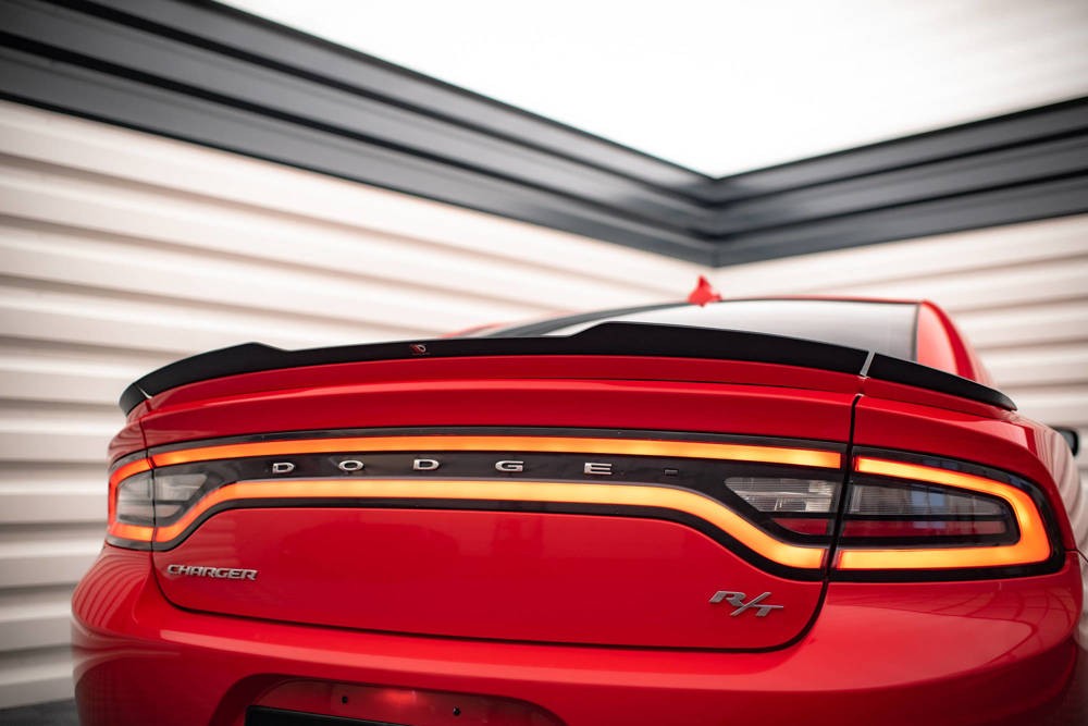 Тюнінговий спойлер на багажник Dodge Charger MK7 RT рестайл