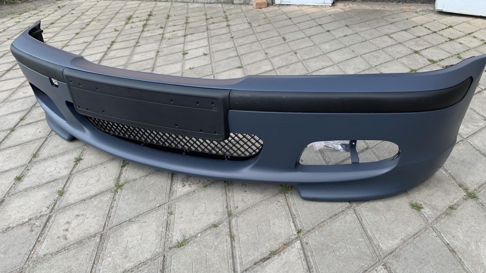 Бампер передній BMW E46 М-пакет седан/універсал