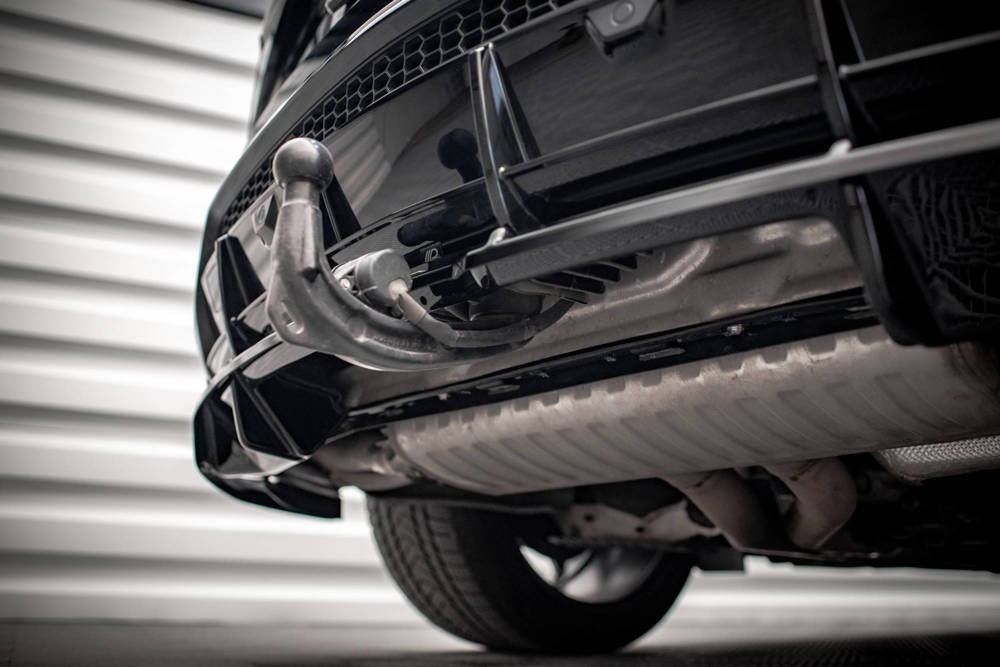 Тюнінговий дифузор на задній бампер Lamborghini Urus MK1