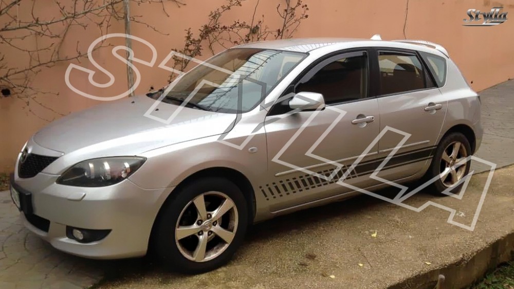 спойлер кришки багажника Mazda 3 хетчбек