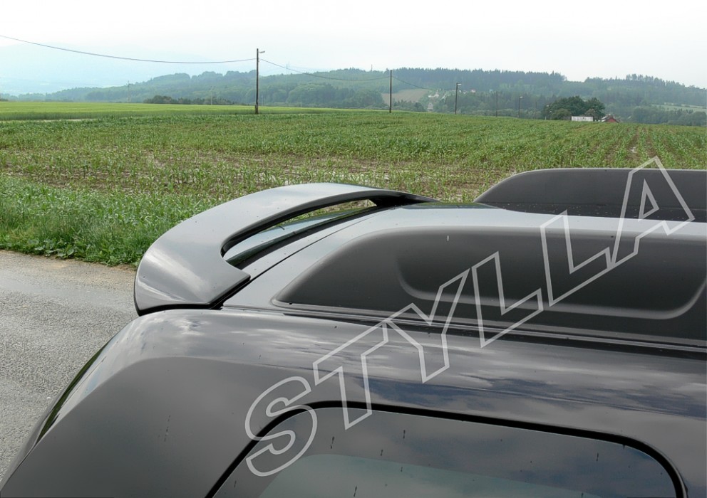 спойлер кришки багажника Dacia Duster (2010-...)