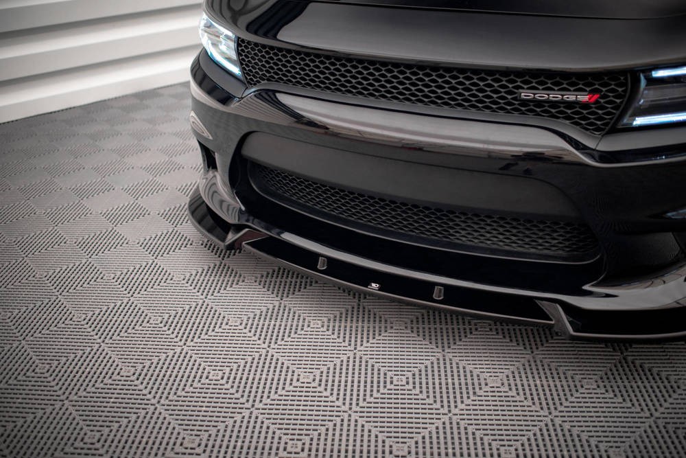 Тюнінговий дифузор переднього бампера Dodge Charger MK7 FL SRT вер. 2