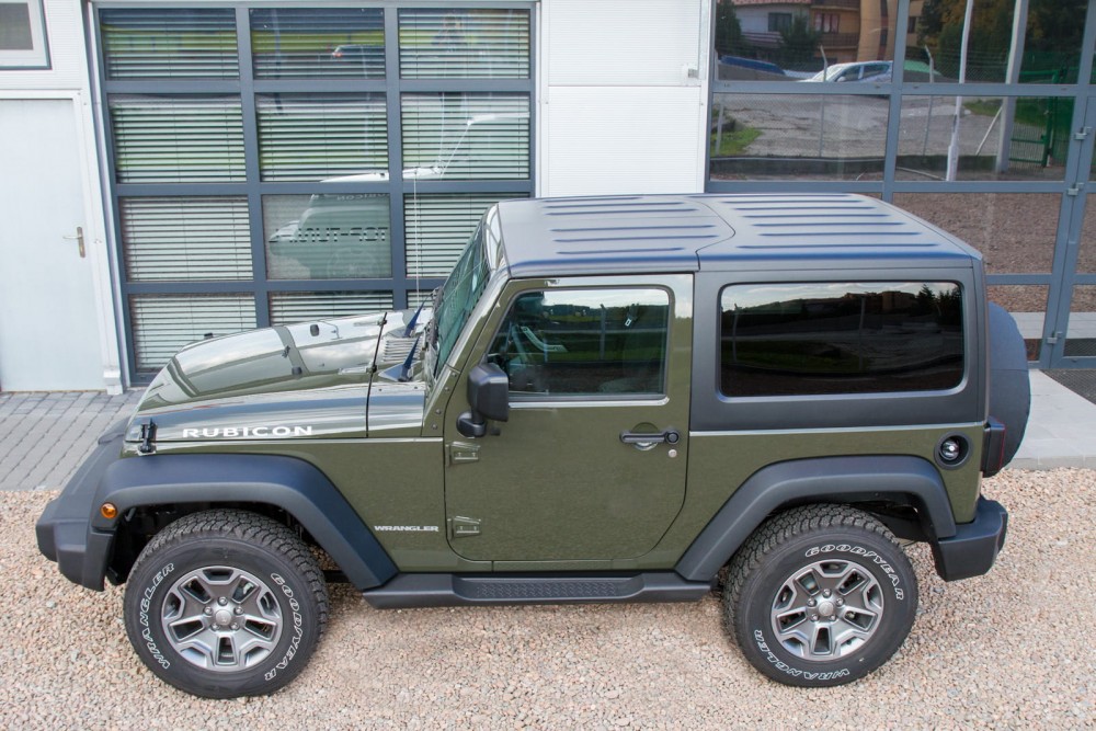 пороги (підніжки бокові) Jeep Wrangler JK 2 двері