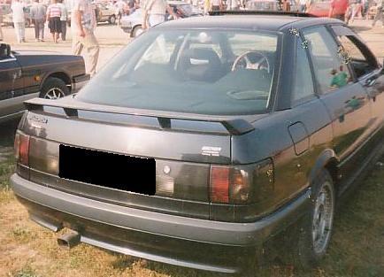 Спойлер багажника Audi 80 B3/B4 низький
