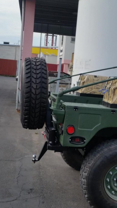 Кріплення запасного колеса Hummer H1 (1992-2006)