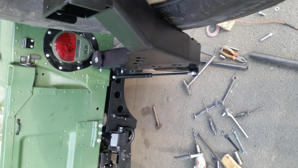 Кріплення запасного колеса Hummer H1 (1992-2006)