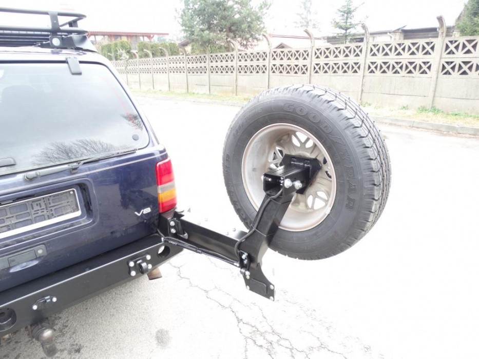 Кріплення запасного колеса Jeep Grand Cherokee ZJ (1993-1998)