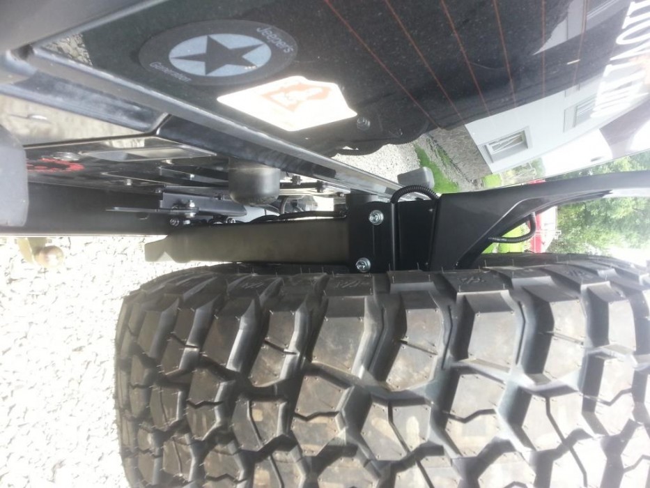 Кріплення запасного колеса Jeep Wrangler TJ (1997-2006)