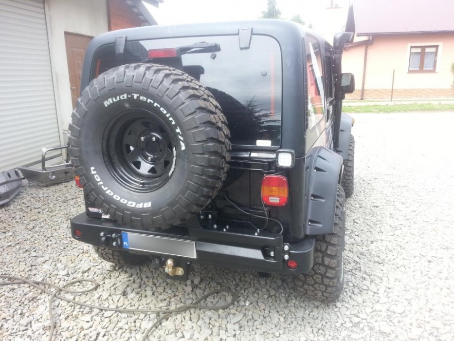 Кріплення запасного колеса Jeep Wrangler TJ (1997-2006)