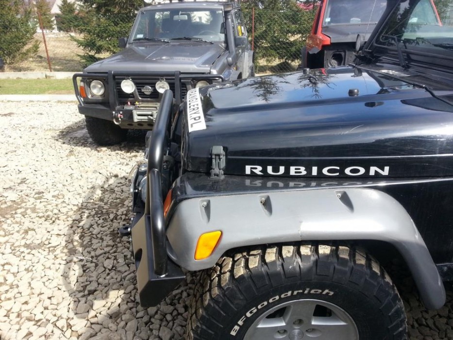 Силовий передній бампер із кенгурятником Jeep Wrangler TJ (1997-2006)