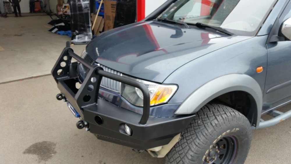 Силовий передній бампер Mitsubishi L200 (2005-2015)