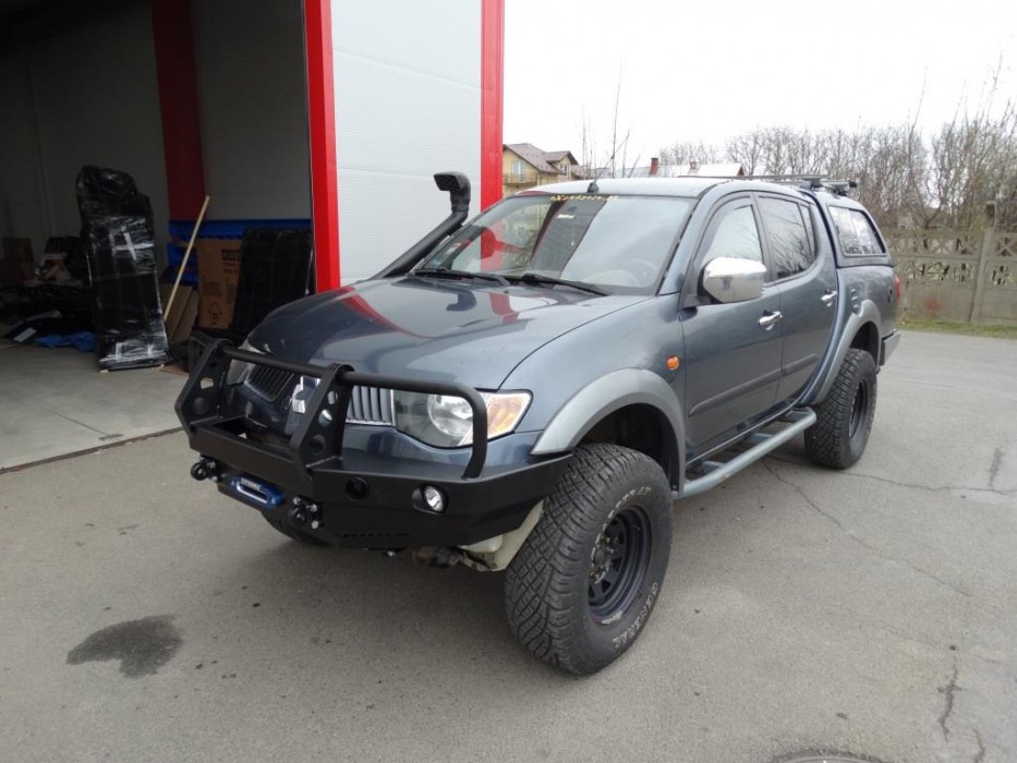 Силовий передній бампер Mitsubishi L200 (2005-2015)
