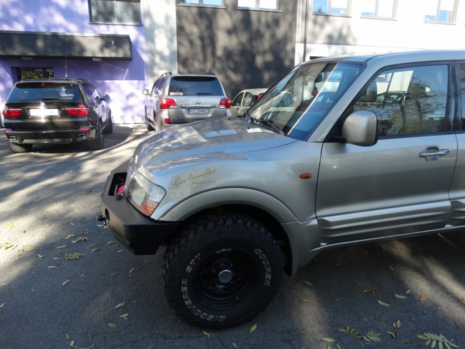 Силовий передній бампер Mitsubishi Pajero III (1999-2006)