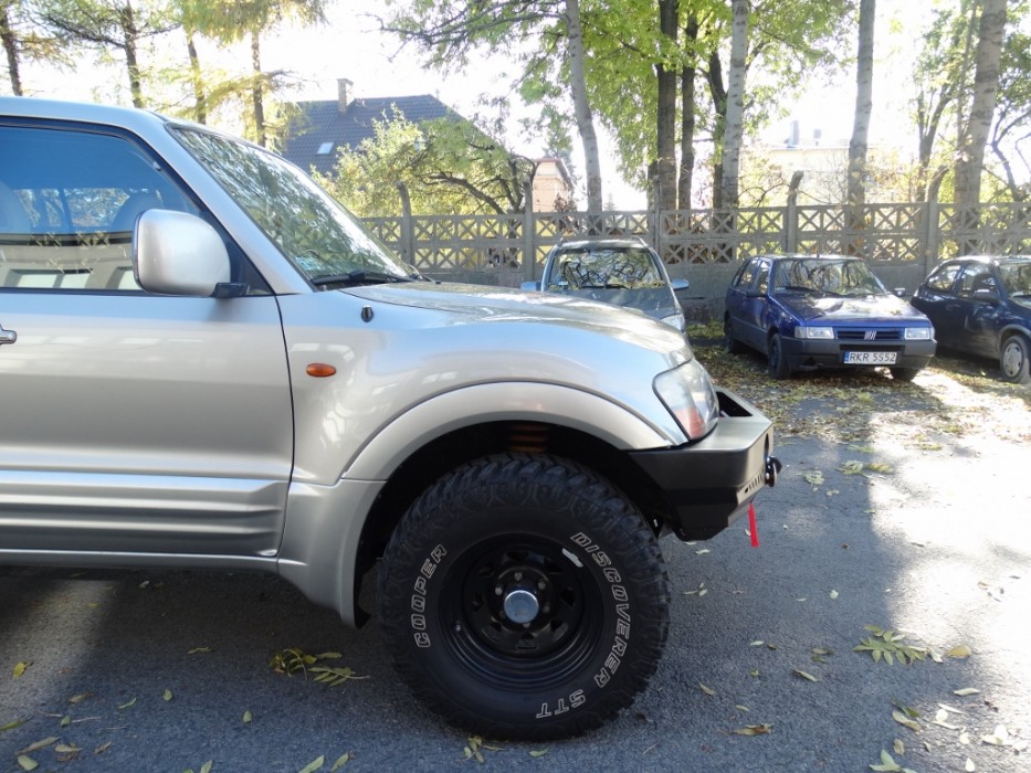 Силовий передній бампер Mitsubishi Pajero III (1999-2006)