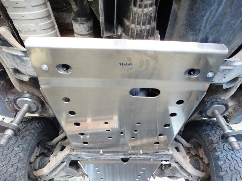 Захист коробки Mitsubishi Pajero III (1999-2006) Diesel, АКПП