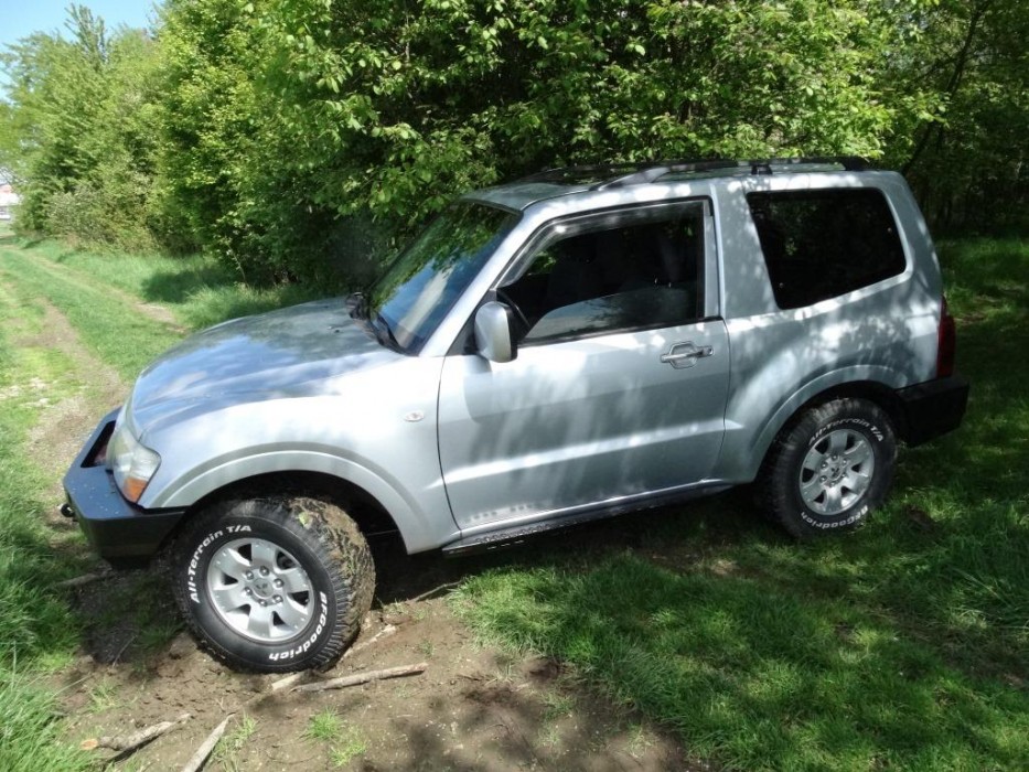 Силові пороги Mitsubishi Pajero III (1999-2006) SWB