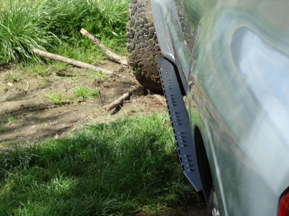 Силові пороги Mitsubishi Pajero III (1999-2006) SWB