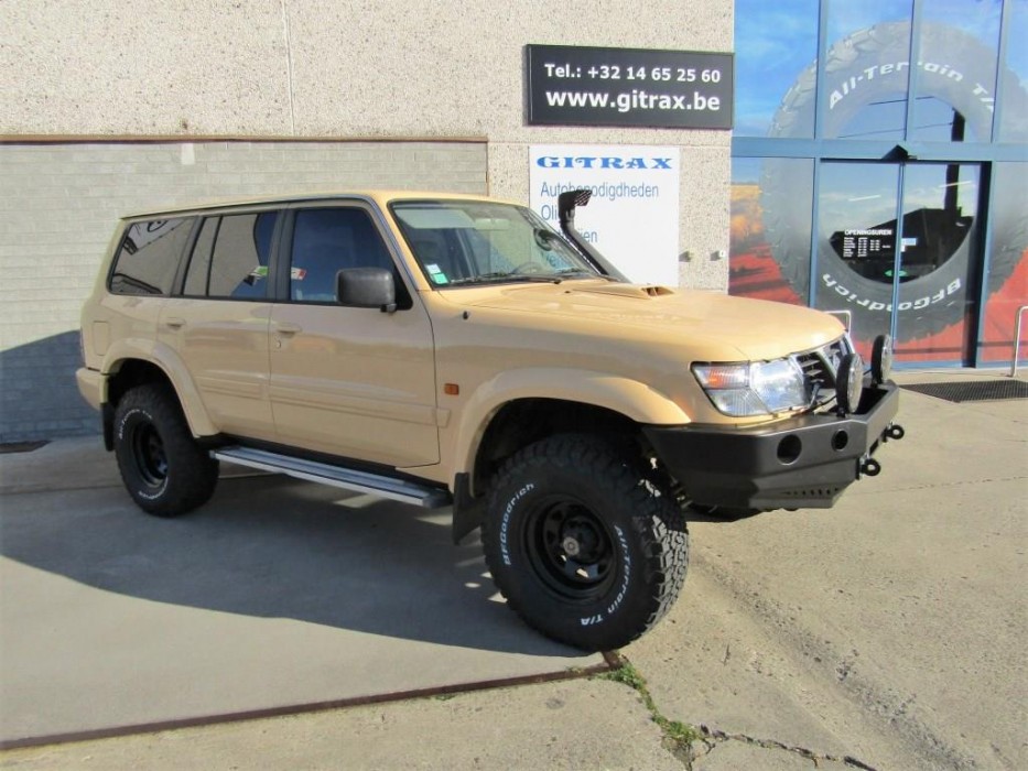 Силовий передній бампер NISSAN PATROL Y61