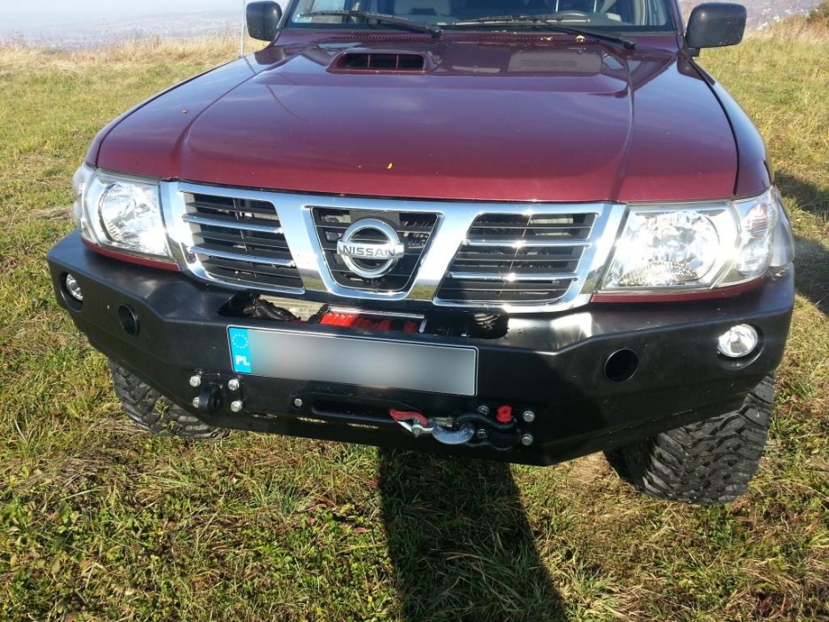 Силовий передній бампер NISSAN PATROL Y61