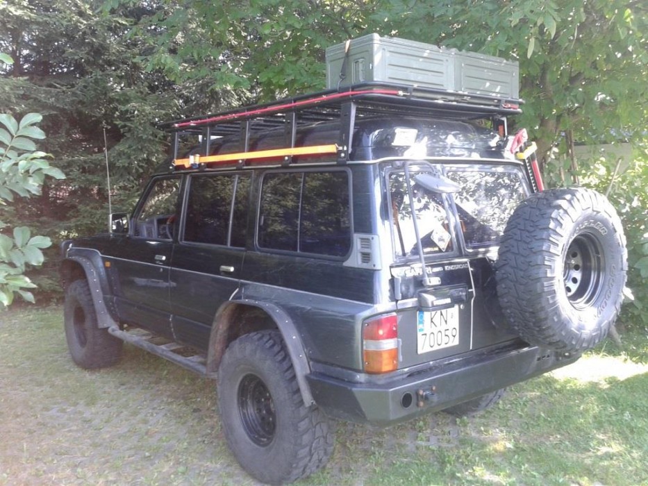 Силовий задній бампер NISSAN PATROL Y60 не вимагає підрізування кузова