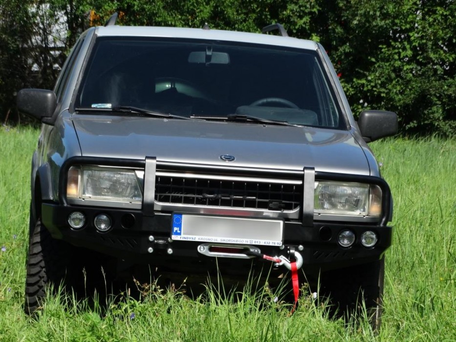Силовий передній бампер із кенгурятником Opel Frontera A (1991-1998)