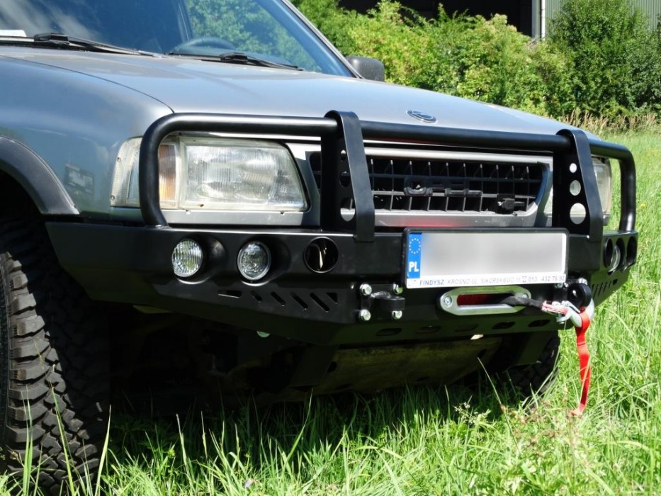 Силовий передній бампер із кенгурятником Opel Frontera A (1991-1998)