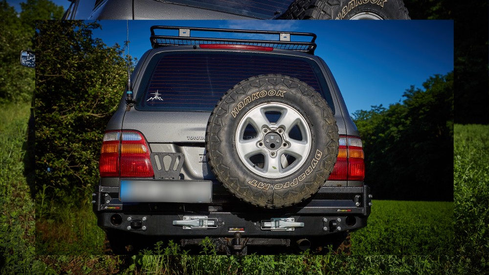 Кріплення каністри Toyota Land Cruiser J100, 105