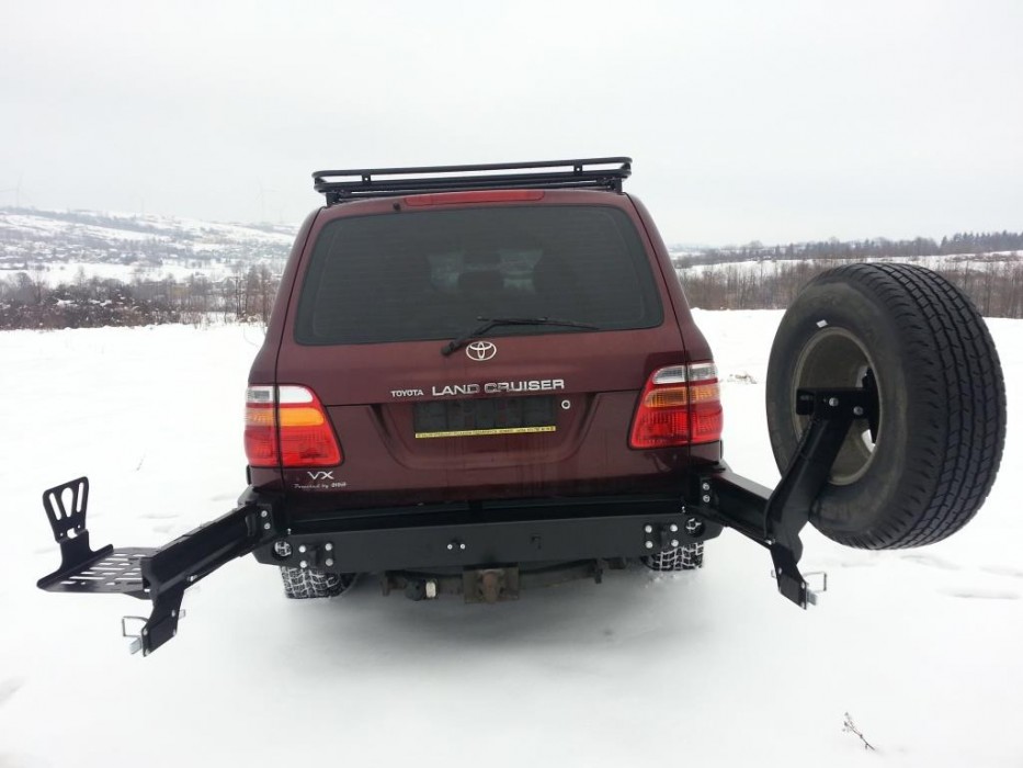 Кріплення запасного колеса Toyota Land Cruiser J100, 105