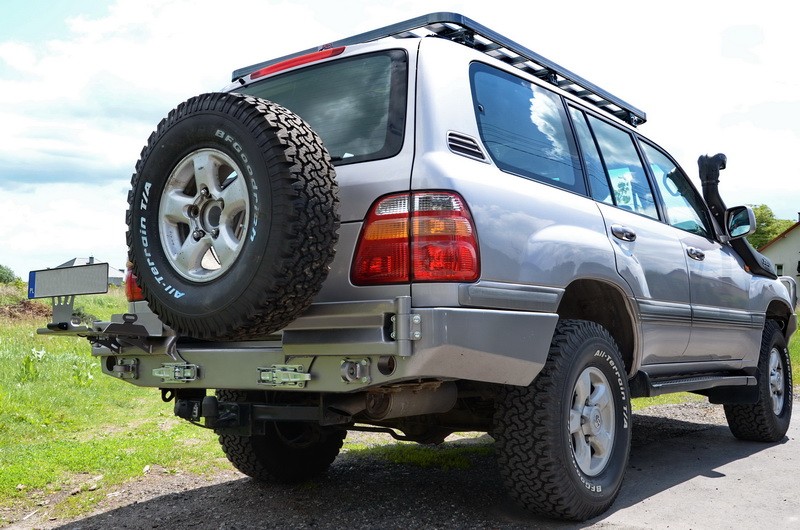 Силовий задній бампер Toyota Land Cruiser J100, 105