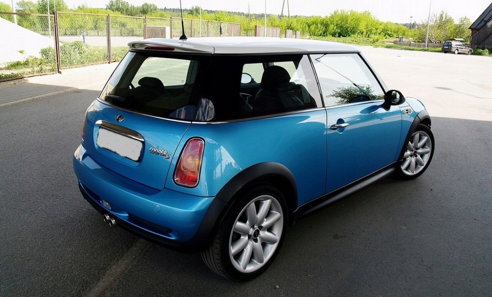 Спойлер заднього скла Mini R50/R53 S-look