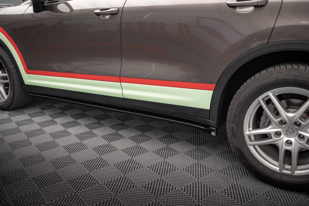 Бічні накладки на пороги Porsche Cayenne Mk2