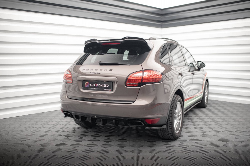 Бічні дифузори на задній бампер Porsche Cayenne Mk2