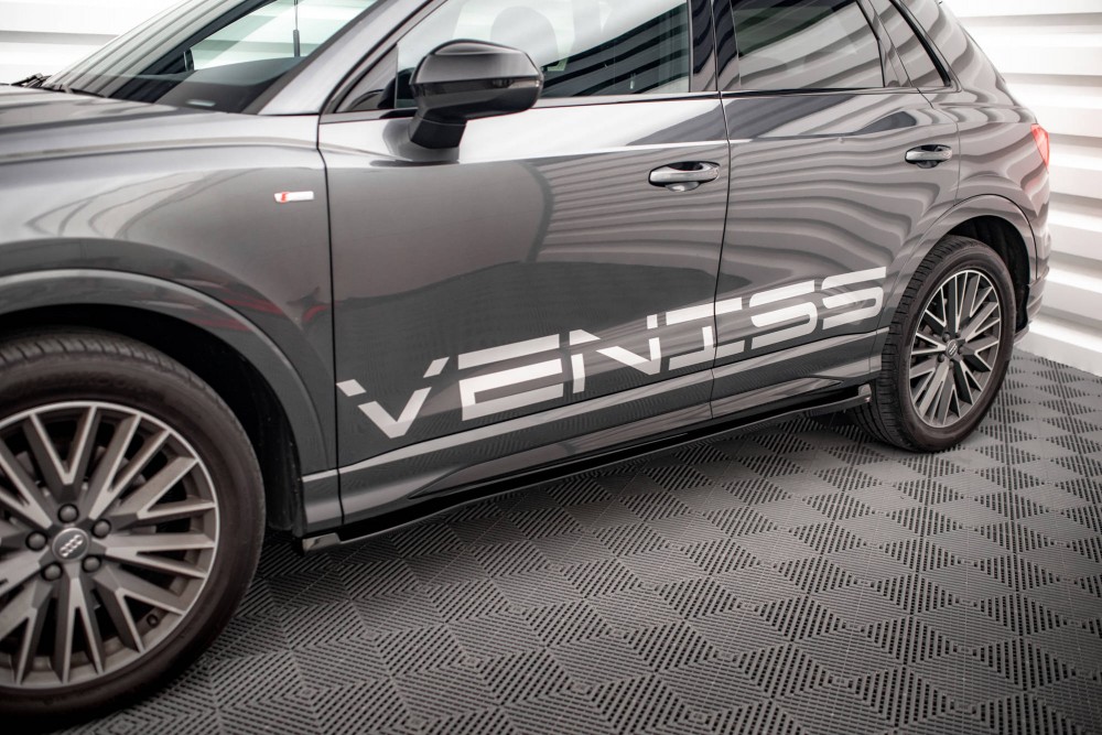Бічні накладки під пороги Audi Q3 F3 S-Line
